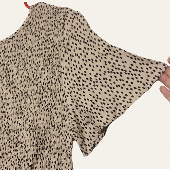 NWOT Urban Romantics Blouse - Picture 3 of 7